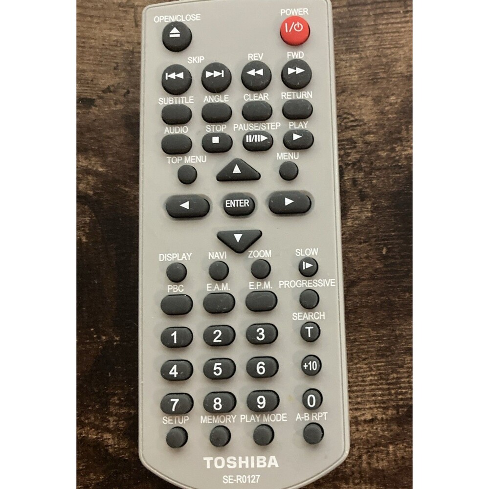 Toshiba SE-R0127 DVD Player Remote Control Tested and works great Clean Gray